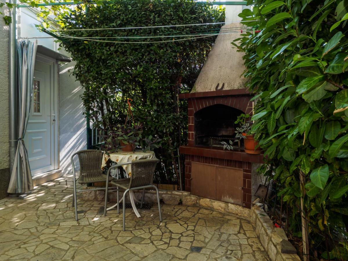 Cozy Studio With Private Terrace Barac Crikvenica Kültér fotó